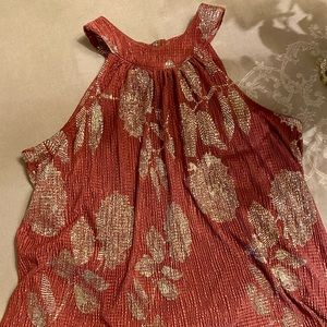 Just in time for Spring Travel: a beautiful, sexy blouse from Anthro!